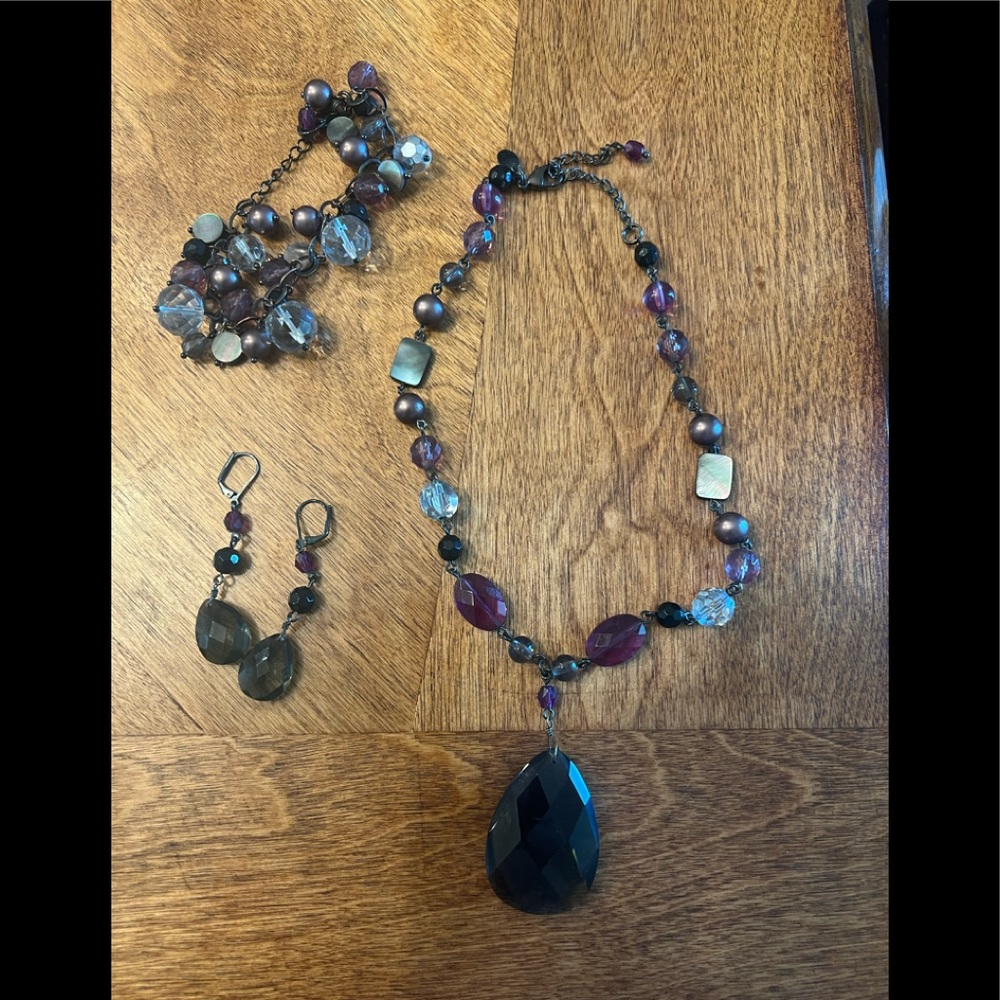Grey pearly , purple, black beaded jewelry set